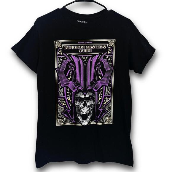 Black, Dungeons & Dragons DUNGEON MASTER T - Picture 1 of 1